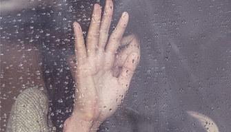 Suicidi e fughe di casa: studiare nuoce alla salute