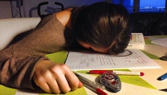 Scena muta all'esame universitario: 5 modi per cavarsela