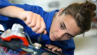 L'imprenditore contro l'Alternanza scuola lavoro: "Non mandateci più stagisti, ci fanno perdere tempo"