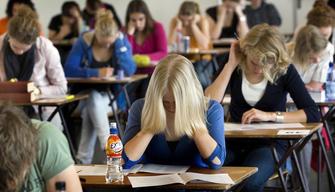 Test ingresso Medicina 2018, prova più difficile: boom di “copioni”