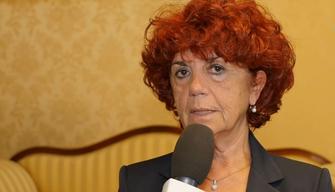 Ministra Fedeli: tutti uniti contro il cyberbullismo