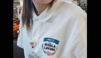 Alternanza scuola-lavoro alla stazione di servizio? La foto virale riaccende il dibattito