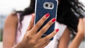 Daredevil Selfie: ragazza precipita dal tetto di una fabbrica