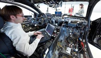 Motori e velocità sono la tua passione? Nasce la laurea che fa al caso tuo (ed è in Italia)