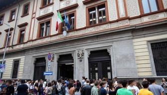 Maturità 2018, la classe dei record si trova a Milano: valanga di 100 per i suoi alunni