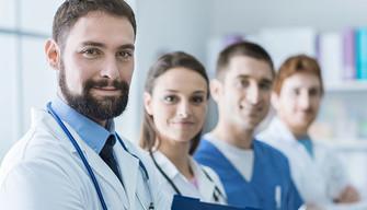 Professioni Sanitarie, in 75mila ai test. Più posti e meno iscritti, ma Fisioterapia è (ancora) "impossibile"