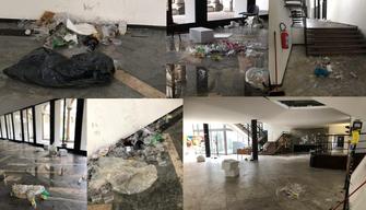 Statale di Milano, la festa di Halloween è un incubo: rifiuti e sporcizia per tutto l'ateneo