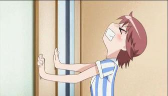 La nuova challenge tra studenti? Testate sulla lavagna