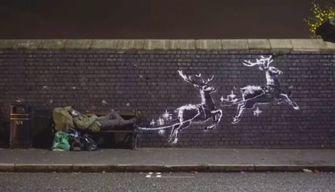 Banksy, ultima opera a Birmingham: il clochard è Babbo Natale