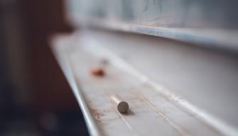 Sciopero scuola 6 marzo, sindacati: tanti supplenti non abilitati nelle classi