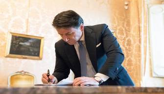 Scuola, coprifuoco alle 22, le zone: nuovo dpcm, cosa prevede il testo