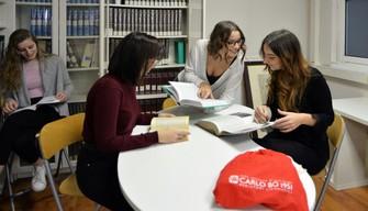 Diventare mediatore linguistico: la scelta post diploma per trovare lavoro grazie alle lingue