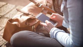 Cyberbullismo, 1 su 8 ne è stato vittima negli ultimi mesi. E in Dad fioccano le “prese in giro” verso compagni e prof