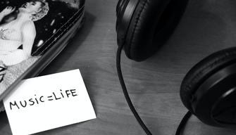 La chiusura dei luoghi pubblici non ha fermato la musica