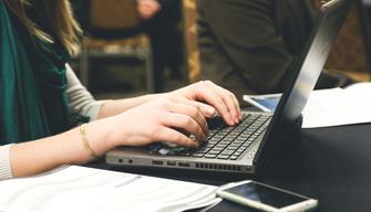 Maturità, quali competenze trasversali scrivere nella relazione PCTO? La lista