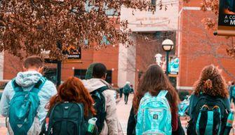 Cosa succede con le scuole chiuse in tutta Italia?