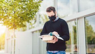 Scuola, le 10 priorità per il nuovo Governo secondo gli studenti