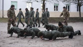 La Caserma, terza puntata: orario, canale e anticipazioni