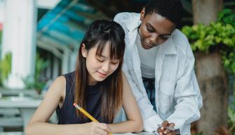 Scuola d'estate, i corsi per gli studenti: cosa si studierà nelle 3 fasi