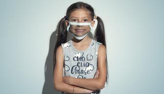 Mascherine trasparenti a scuola, quando vengono consegnate?