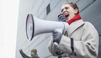 Scuola, torna lo sciopero a oltranza: protesta contro il Green Pass dal 21 al 31 ottobre