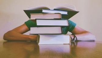 Quanto tempo studiare al giorno per superare al meglio un esame?