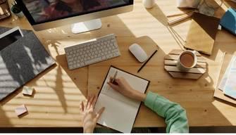 Compiti delle vacanze, i presidi sono contrari: "In estate i ragazzi devono riposarsi"