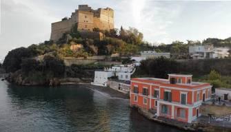 L'università dei sogni è in Italia: accesso sul mare e spiaggia libera