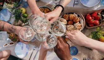 Pranzo dei 100 giorni Maturità: come organizzarlo