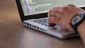 Lavoro, per 3 assunzioni su 5 le aziende cercano competenze digitali. Ma in 1 caso su 3 non le trovano 