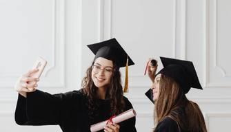 Dal 13 maggio entra in vigore la legge sulla doppia laurea
