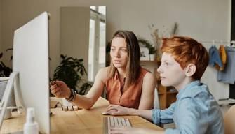 Tesine di terza media svolte in Power Point: esempi da scaricare