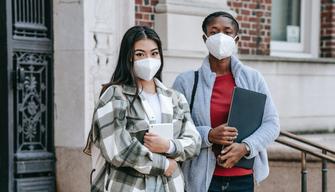 Le mascherine all'università sono obbligatorie? Le regole degli atenei