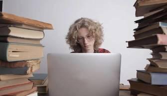 Il caso della news clickbait su un "attacco hacker" alla Maturità 2022