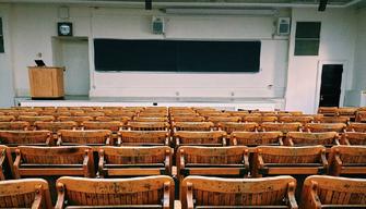 Test medicina 2023, quanto dura il TOLC MED? Il tempo a disposizione dei candidati