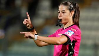 Chi è Maria Sole Ferrieri Caputi, il primo arbitro donna in serie A