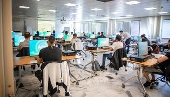 Prime Tech Academy, l’ITS in Toscana che forma i tecnici dell’industria 4.0: più del 90% degli studenti trova un lavoro in linea con gli studi