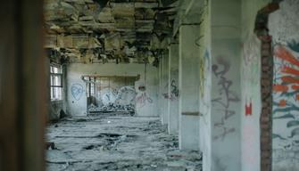 Cede il soffitto dell'Università, è l’ennesimo caso dell’anno nero per la sicurezza degli studenti: solo a scuola 45 crolli in 12 mesi