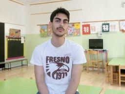 Laurea con 110 e lode e Master: fa il bidello mentre studia per la seconda laurea