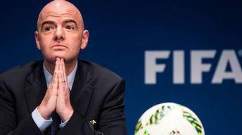 Mondiali in Qatar, FIFA e diritti LGBTQ+: cosa sta succedendo (spiegato in modo semplice)