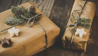 Cosa regalare a Natale ai tuoi amici? Idee semplici e di successo!