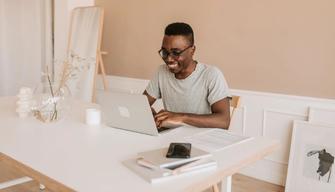 Iscrizioni online 2023/24, come compilare la domanda dal 9 gennaio