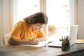 Iscrizione scuola superiore 2023-2024, le date: quando presentare la domanda?