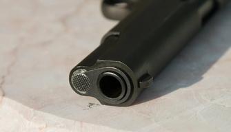 Studente sparò e uccise 4 compagni a scuola, condannata la madre