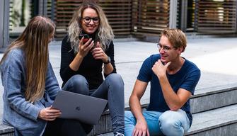 Gite scolastiche e libri di testo, la proposta di legge per aiutare famiglie in difficoltà