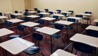 Professore delle medie si uccide: era sotto indagine per una relazione con una studentessa