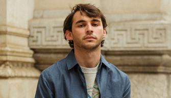 Nicolò Bellon, scrittore a 25 anni: "Alle medie la prima professoressa che ha creduto nella mia penna"