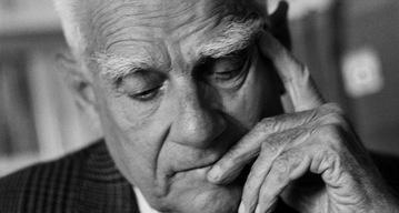 Chi era Alberto Moravia