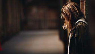 Preside arrestato per abusi a 7 studentesse