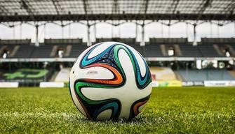 Champions League, dove vedere in tv Milan-Psg e Lazio-Feyenoord